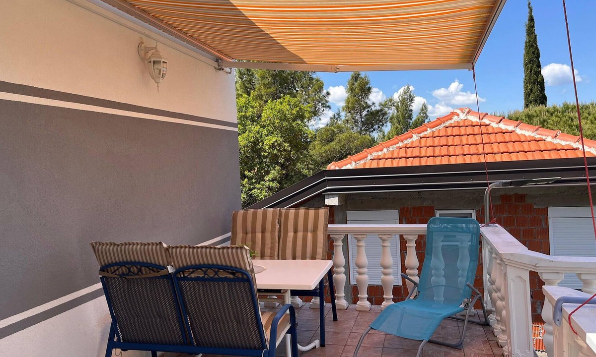 Gornji Karin Apartment | 2 bedroom cozy apartment in Gornji Karin