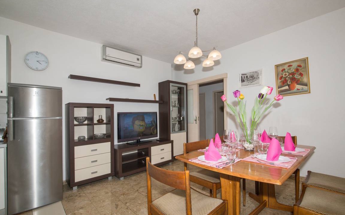 Vrpolje Apartment | 70 m² Apartment ∙ 2 bedrooms ∙ 4 guests