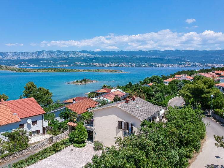 Klimno House | 70 m² House ∙ 2 bedrooms ∙ 6 guests