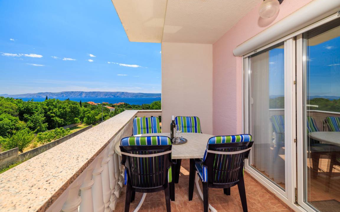 Povile Apartment | 86 m² Apartment ∙ 3 bedrooms ∙ 5 guests