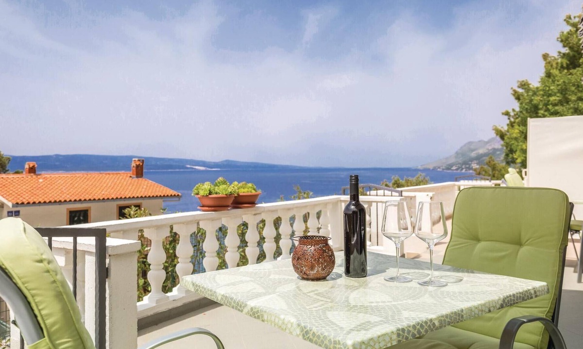 Brela Apartment | Amazing apartment in Brela with WiFi