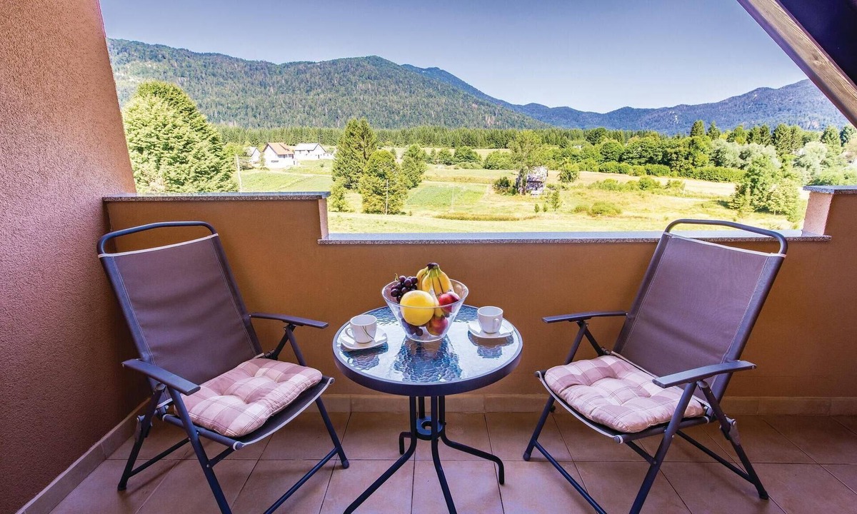 Jasenak Apartment | Amazing apartment in Ogulin with WiFi