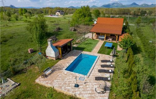 Lovinac House | Amazing Home In Lovinac With Sauna