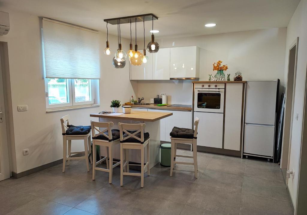 Komin Apartment | Apartman Mala Lalina