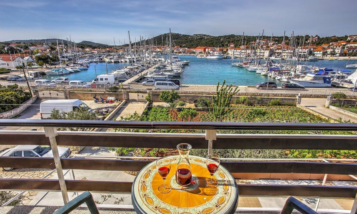 Jezera Apartment | Apartment IK A2(2) - Jezera, Island Murter, Croatia