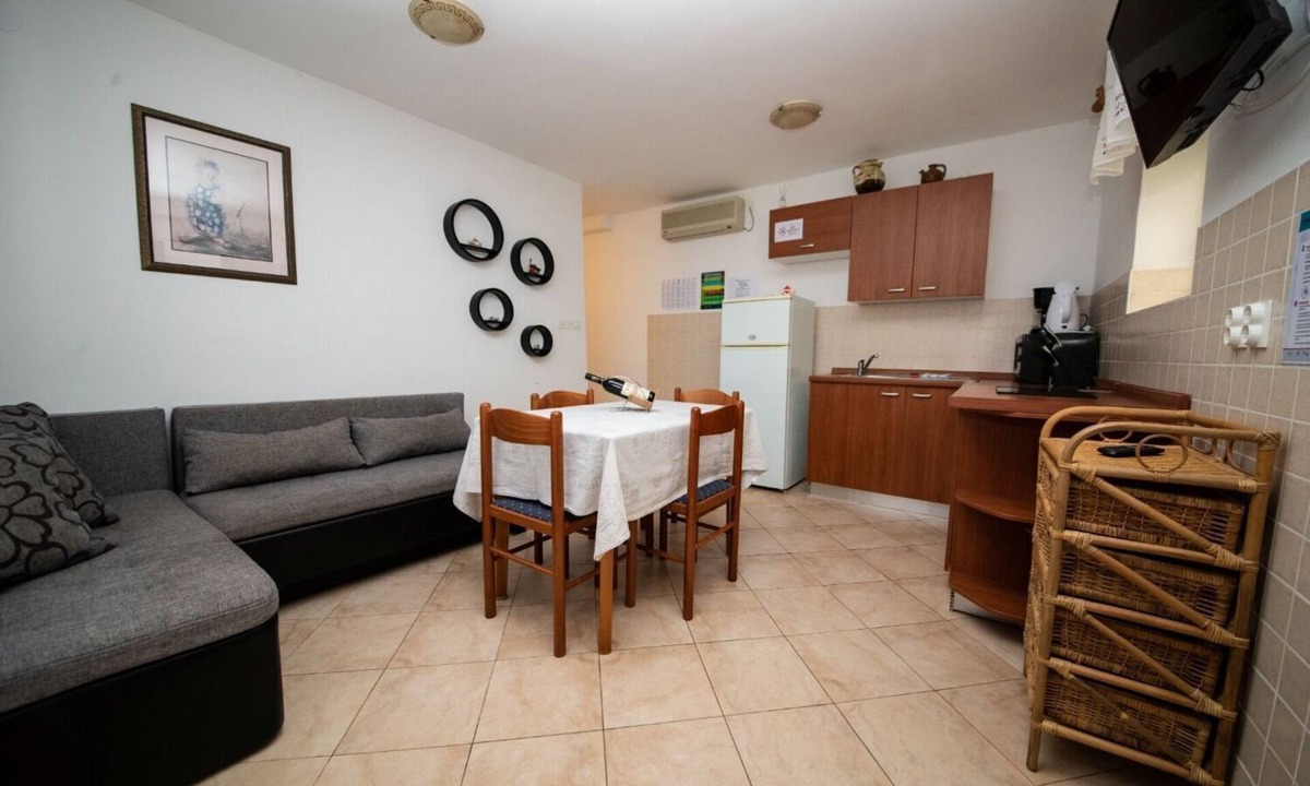 Njivice Apartment | Apartment Ivona (105521-A1) - Njivice - island Krk