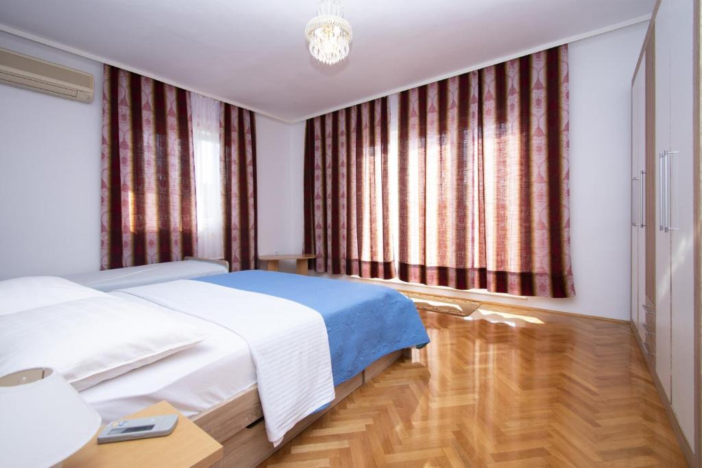 Brodarica Apartment | Apartment Monika