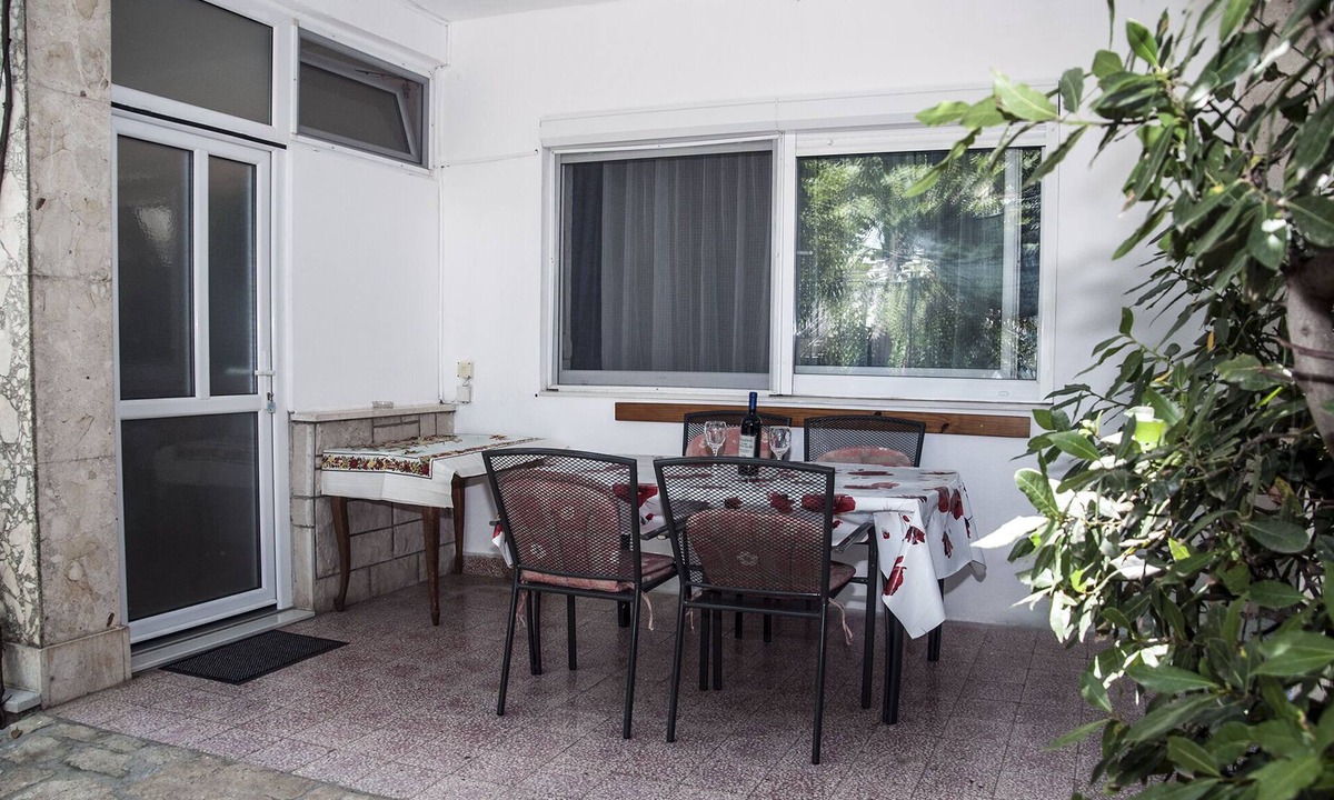 Arbanija Apartment | Apartment Roza (79791-A1) - Arbanija (Ciovo)