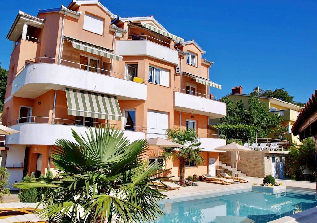 Opric Apartment | Apartments Ana Apartment with balcony