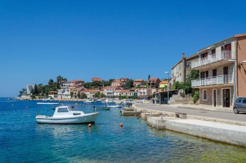 Brna Apartment | Apartments by the sea Brna, Korcula - 561