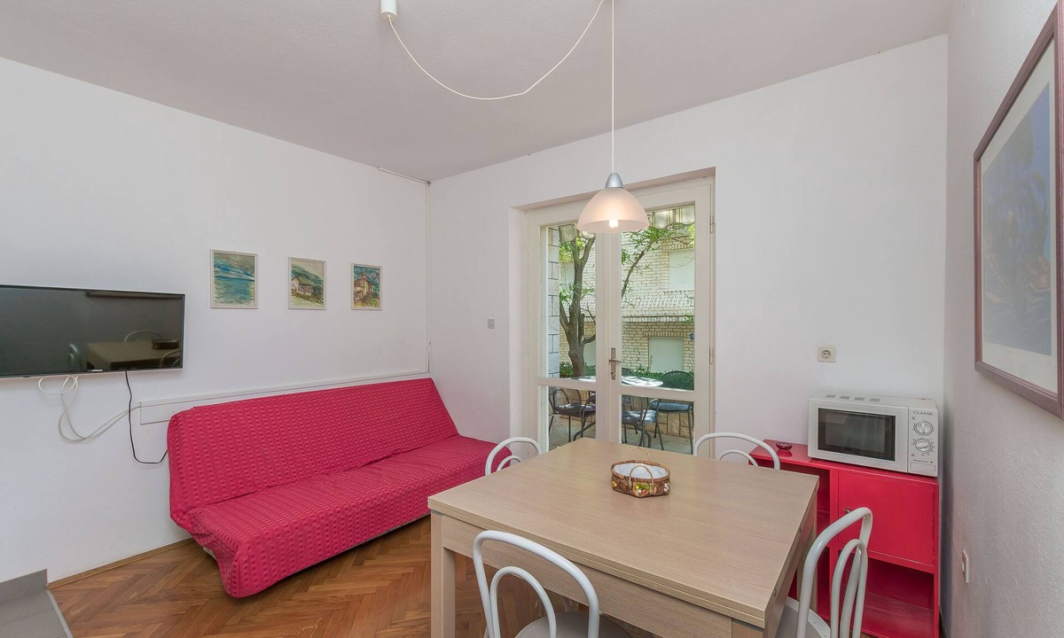 Baska Voda Apartment | Apartments Dubravka