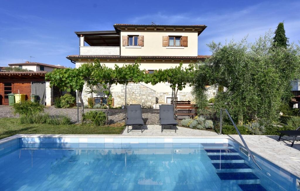 Fiorini Apartment | Apartments Leone