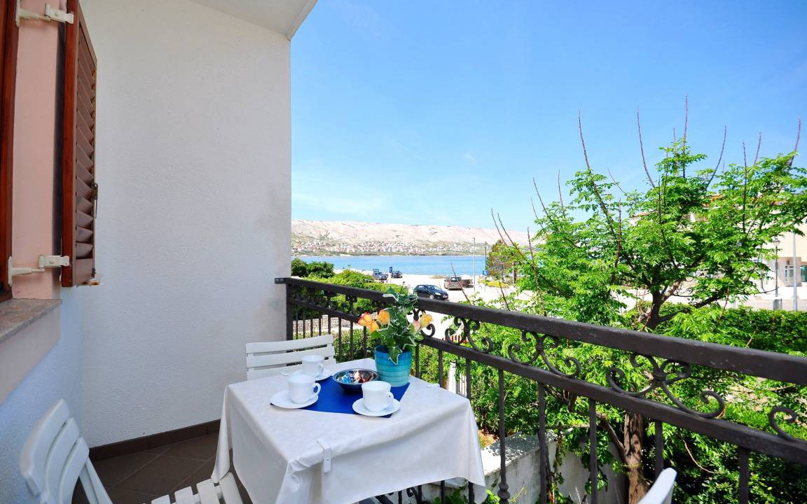 Pag Apartment | Apartments Luna