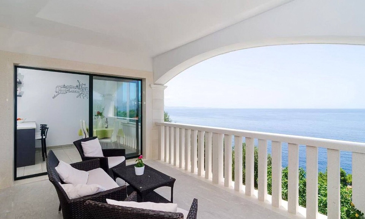 Orebic Apartment | Apartments Villa Bella Vista - Two Bedroom Apartment with Balcony and Sea View