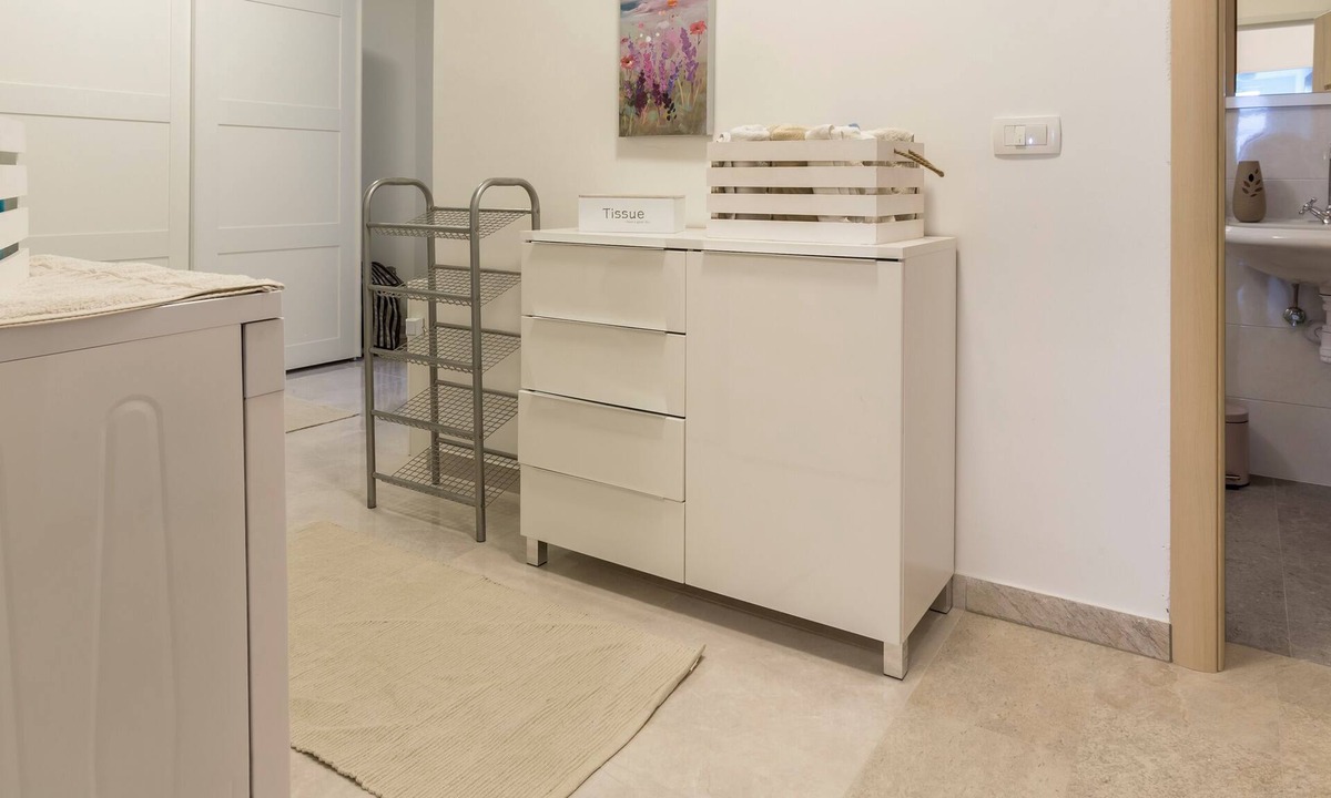 Znjan Apartment | Aquamarine Apt, Pool & Sea View in Belo Horizonte