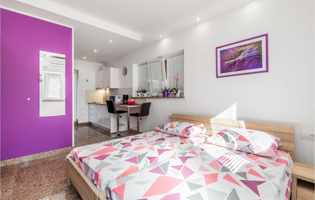 Rukavac Apartment | Awesome Apartment In Rukavac With Wifi