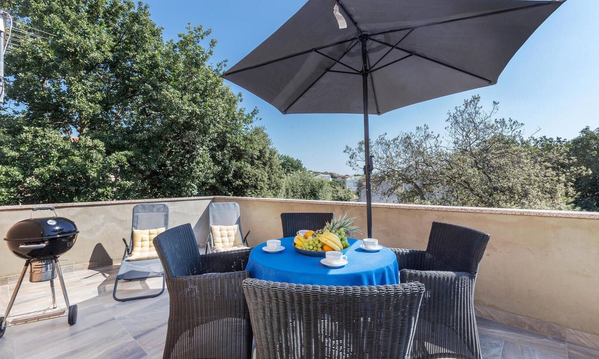 Barbariga Apartment | Beautiful apartment in Betiga with WiFi