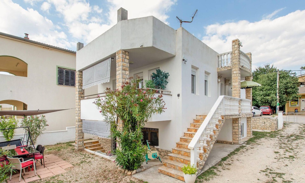 Krusevo Apartment | Beautiful apartment in Krusevo with WiFi