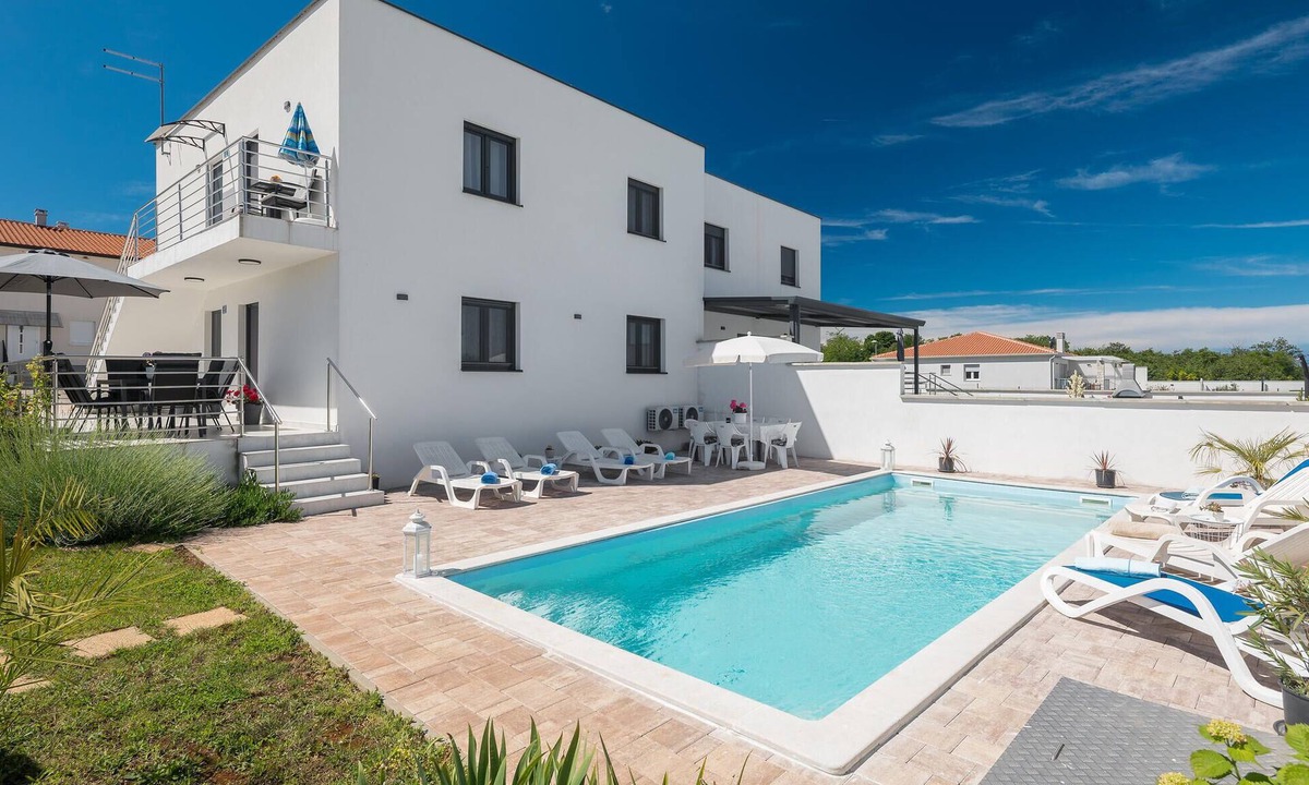 Murine Apartment | Beautiful apartment in Umag