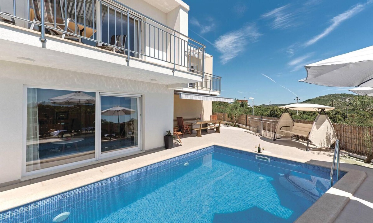 Jarebinjak House | Beautiful home in Rogoznica