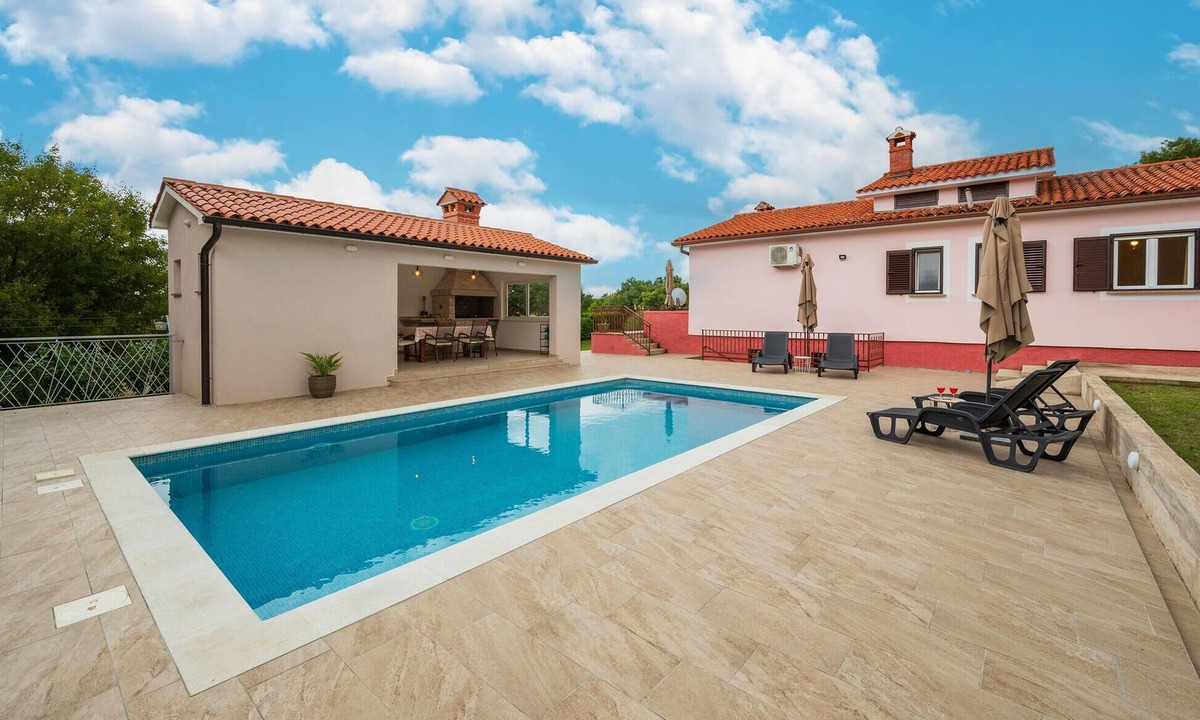 Becici House | Cozy home in Sveti Bartol