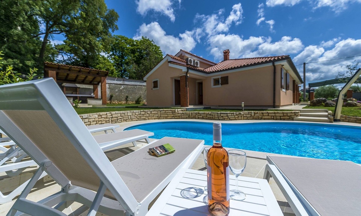 Farini House | Family friendly house with a swimming pool Višnjan, Central Istria - Središnja Istra (K-25128)
