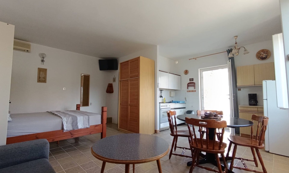 Pag Apartment | From 25 per day. Only 200 meters from the beach with beautiful sea views