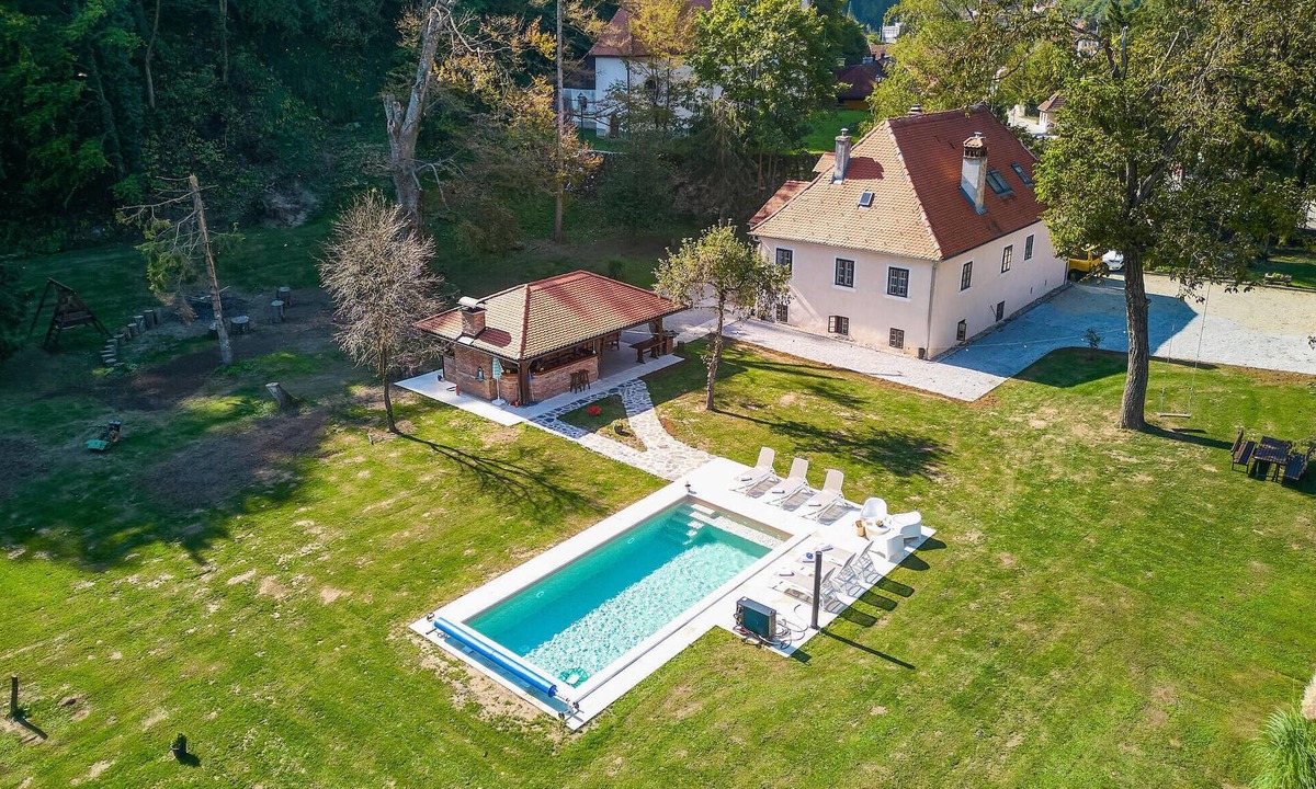 Samobor House | Gorgeous home in Samobor