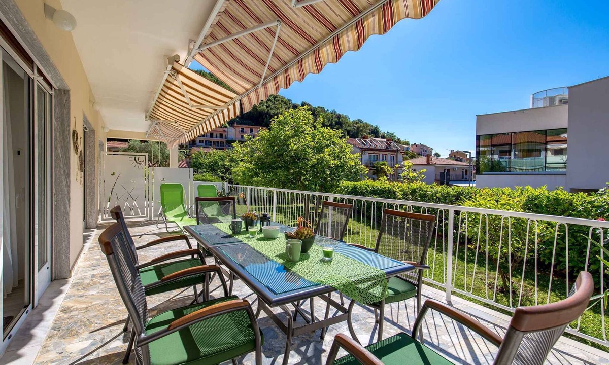 Obrs Apartment | Holiday apartment mit Klimaanlage und Terrasse