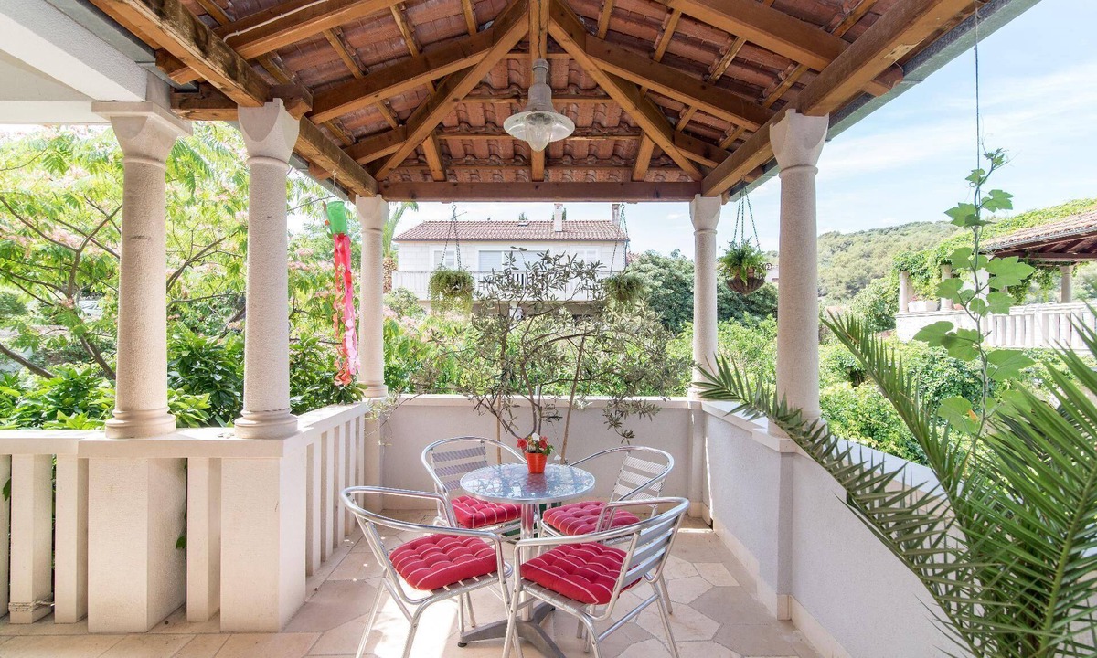 Postira Apartment | Holiday apartment Postira for 1 - 6 persons with 2 bedrooms - Holiday apartment