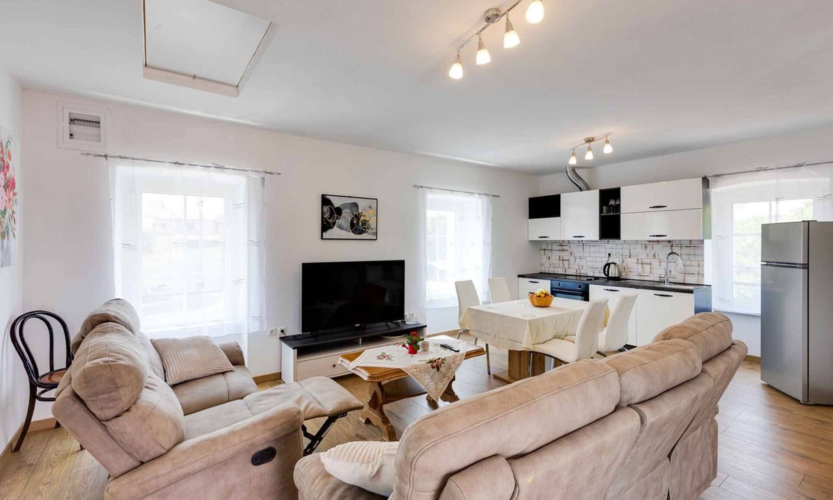 Rasopasno Apartment | Holiday flat with balcony