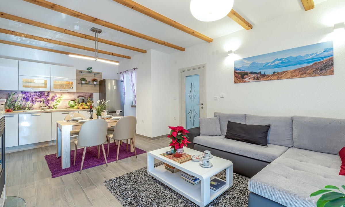 Viskovo House | Holiday Home Kastav, Kastav, Croatia
