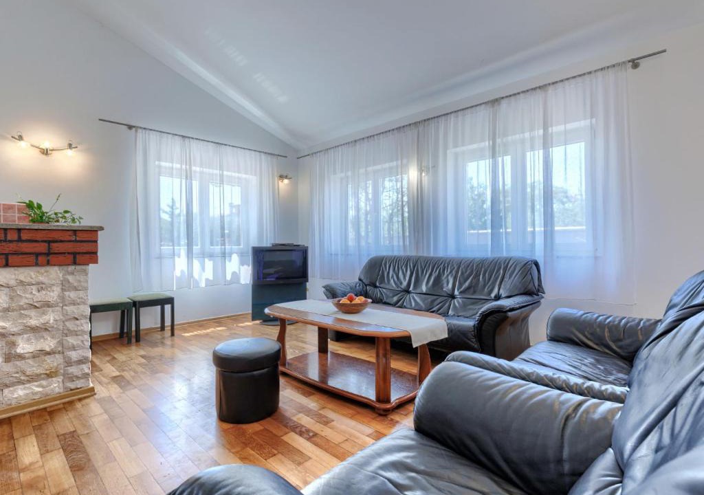 Skatari House | Holiday Home VIlla Eldina by Interhome