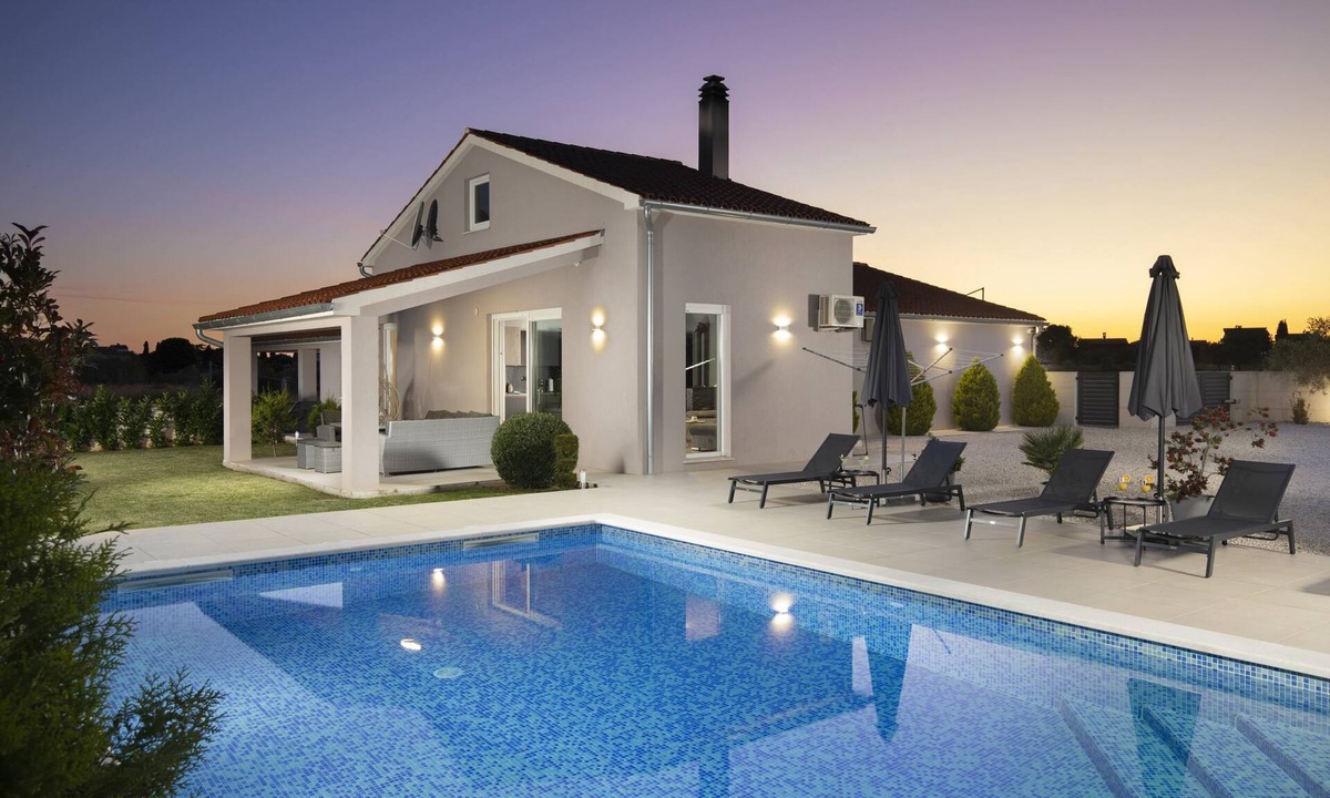 Valbandon Villa | Holiday house Ana