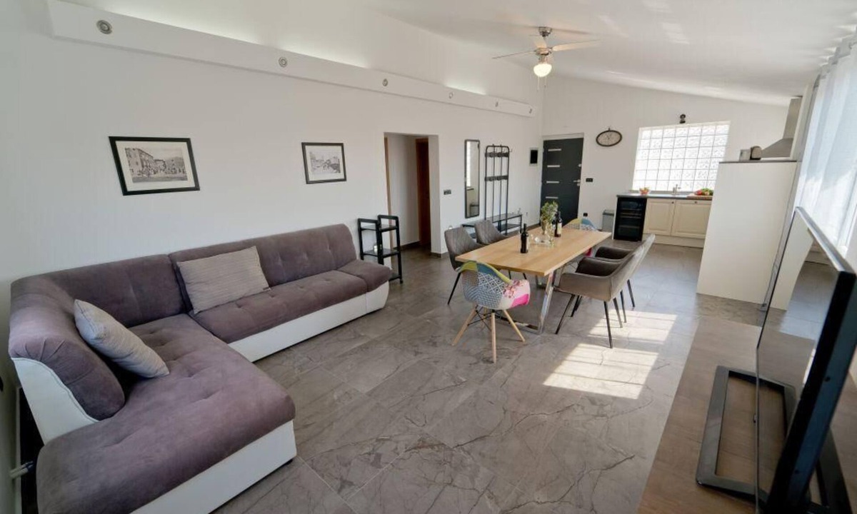 Galizana House | Holiday house with a private heated swimming pool
