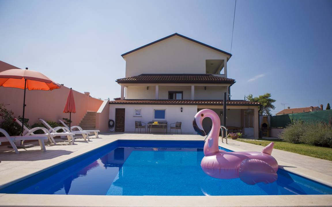 Burici House | Holiday house with private pool for 6 persons approx. 120 m² in Burici, Istria (Interior of Istria)
