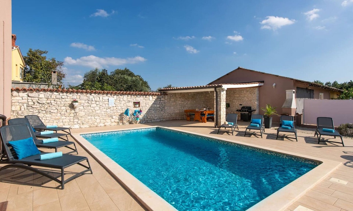 Belavici House | House Villa Lara (124871-K1) - Krnica (Pula)