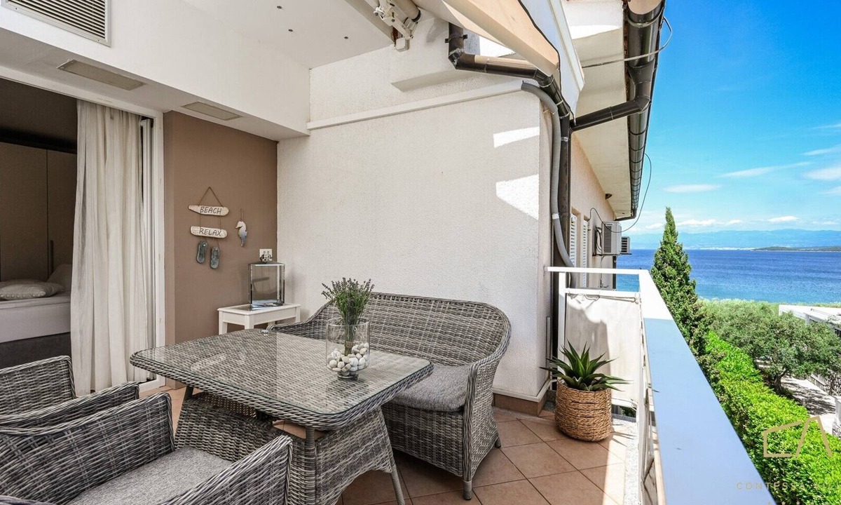 Zidarici Apartment | Lovely Apartment Balu 16 near the beach