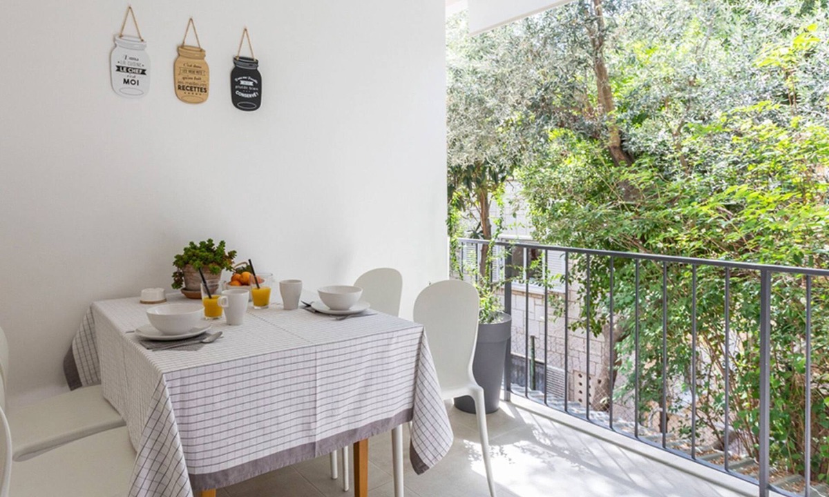 Ploce Apartment | Luxuriöses BonBon-Studio by Interhome