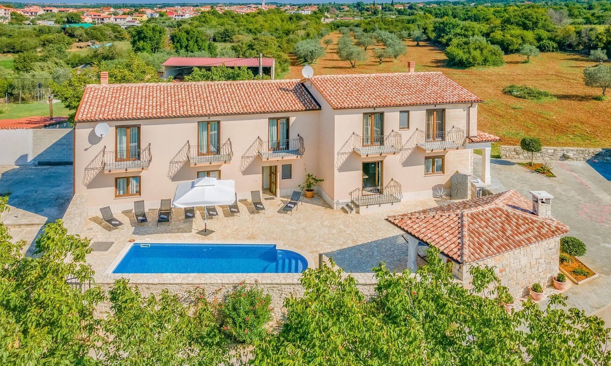 Galizana House | Luxurious home in Galizana