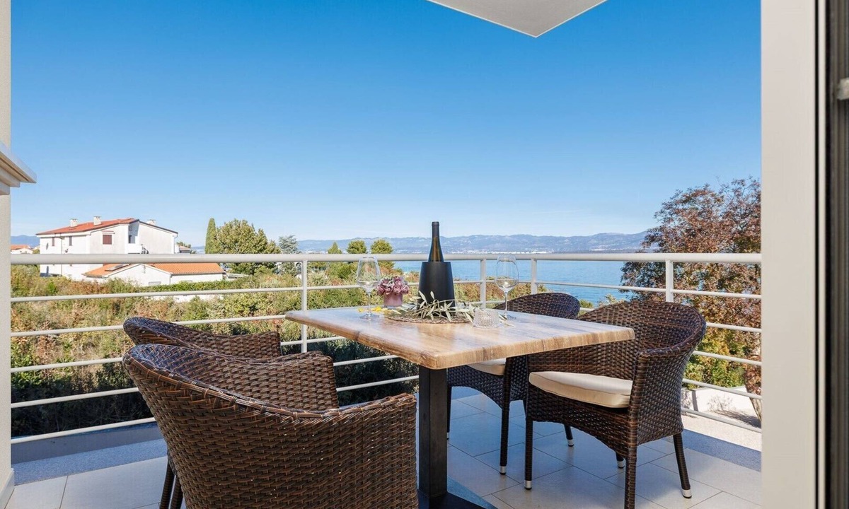 Vantacici Apartment | Luxury apartment Tunera 4