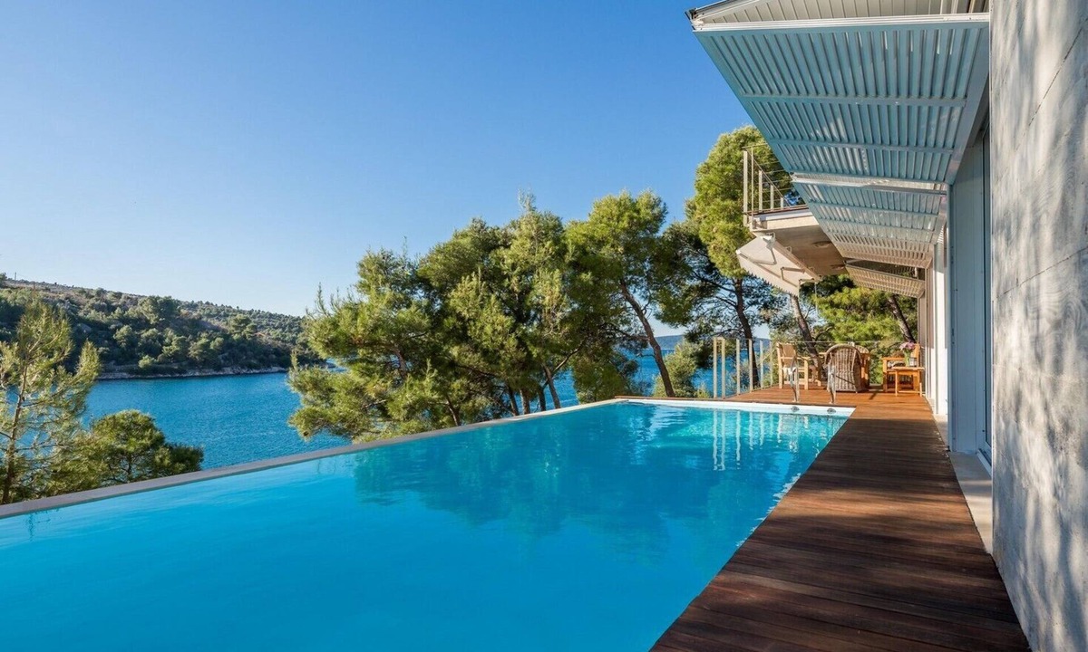 Sutivan Villa | Luxury Villa Azure Bay by the sea with heated pool and BBQ, perfect for families and pets