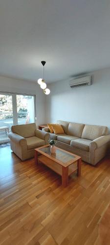 Dugis Apartment | Matea