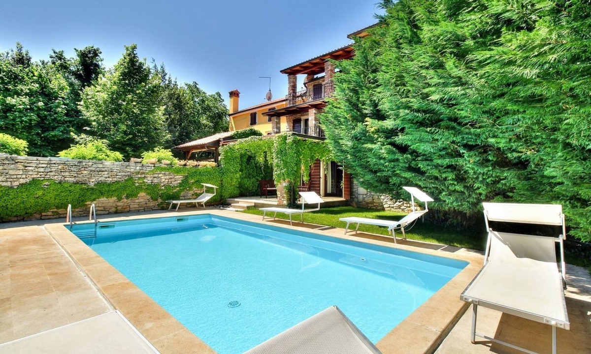 Materada House | Mediterranean finca with private pool, sun terrace, barbecue and dog-friendly