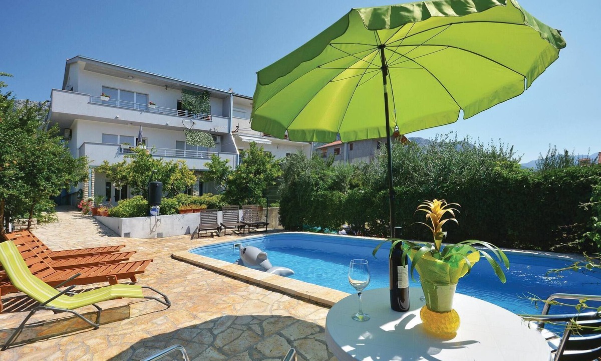 Kastel Sucurac Apartment | Nice apartment in Kastel Sucurac