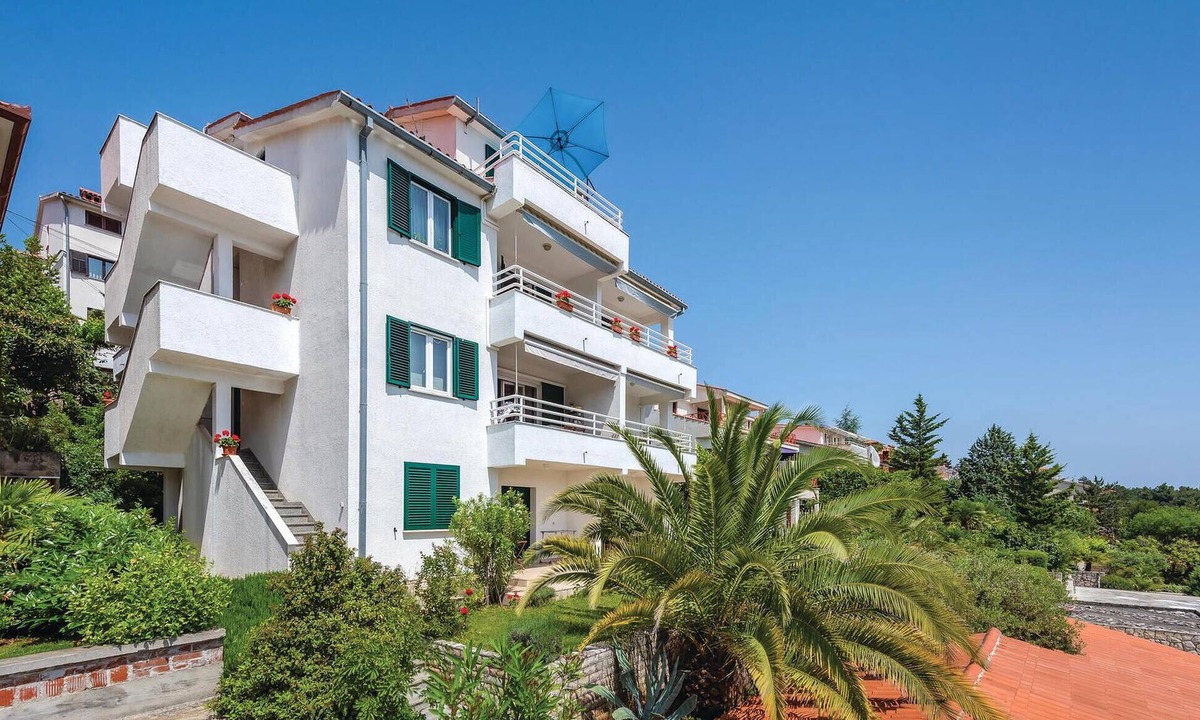 Rabac Apartment | Nice apartment in Rabac with WiFi