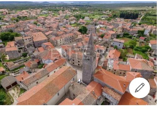 Galizana Apartment | Old istrian house,free parking