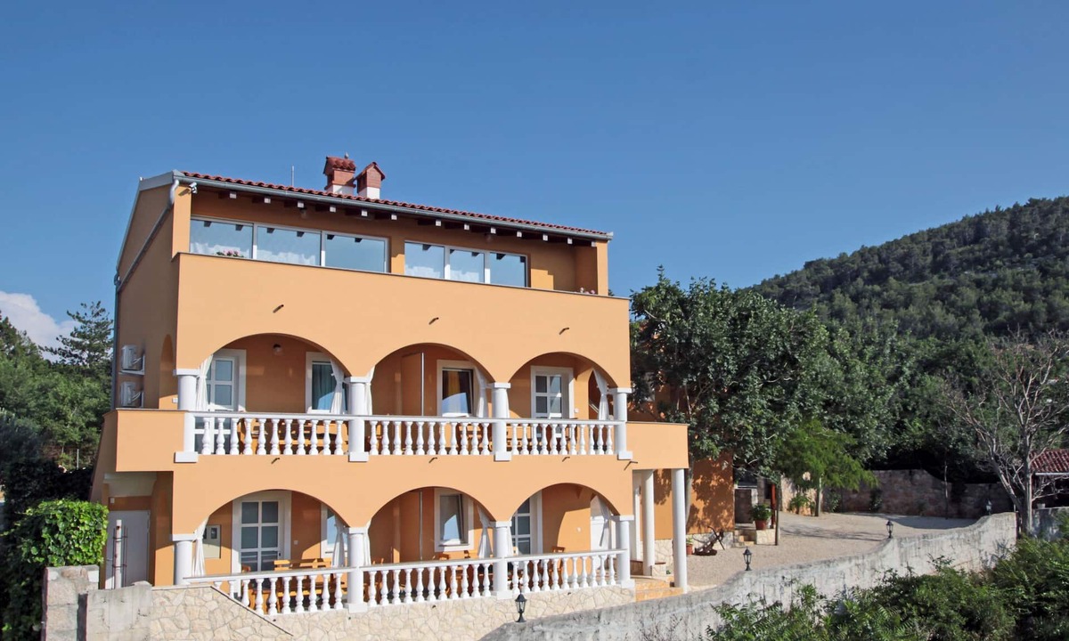 Vinjerac Apartment | One bedroom apartment with balcony and sea view Vinjerac, Zadar (A-5824-b)