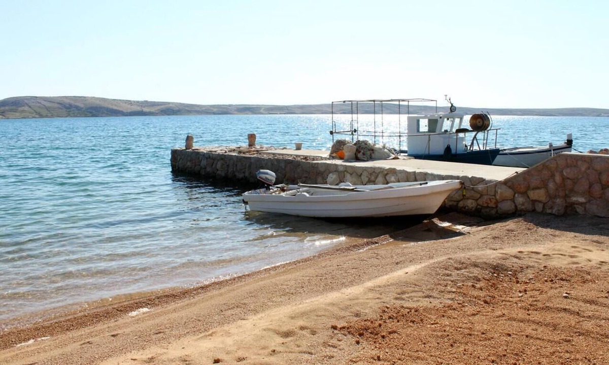 Kustici Apartment | One bedroom apartment near beach Kustići, Pag (A-4081-b)