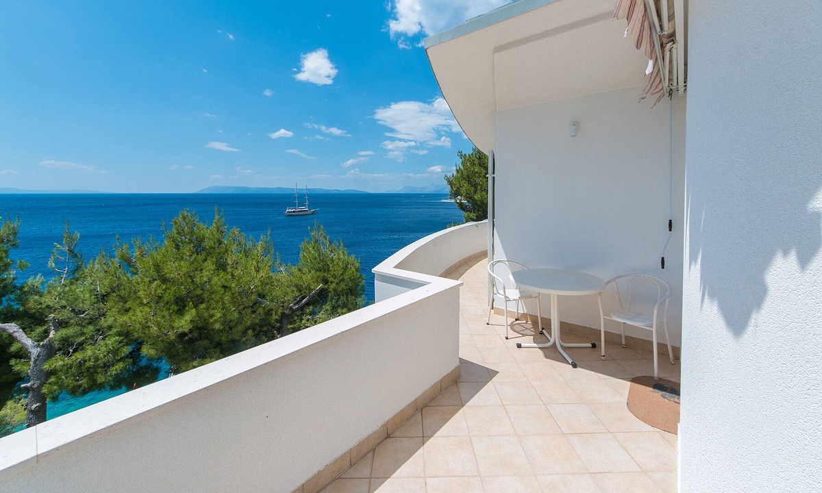 Podgora Apartment | One bedroom apartment with terrace and sea view Podgora, Makarska (A-6805-c)
